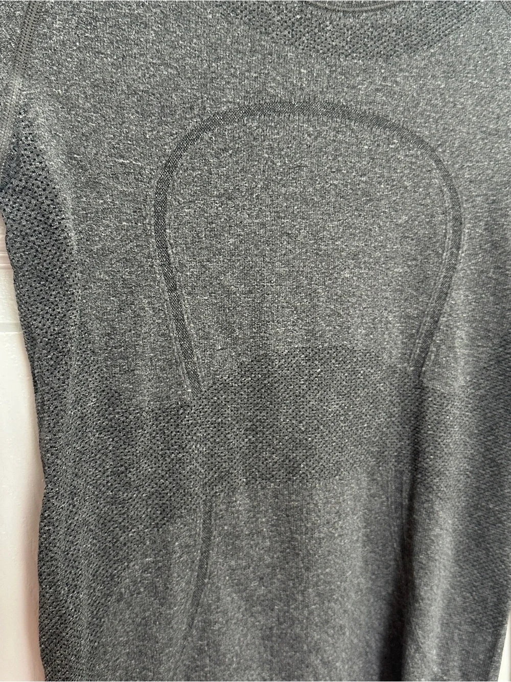lululemon athletica form fitting